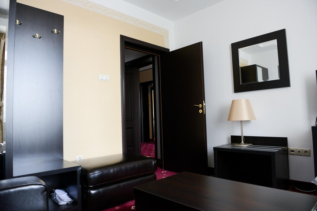 Hotel Bulevard Predeal Zimmer foto